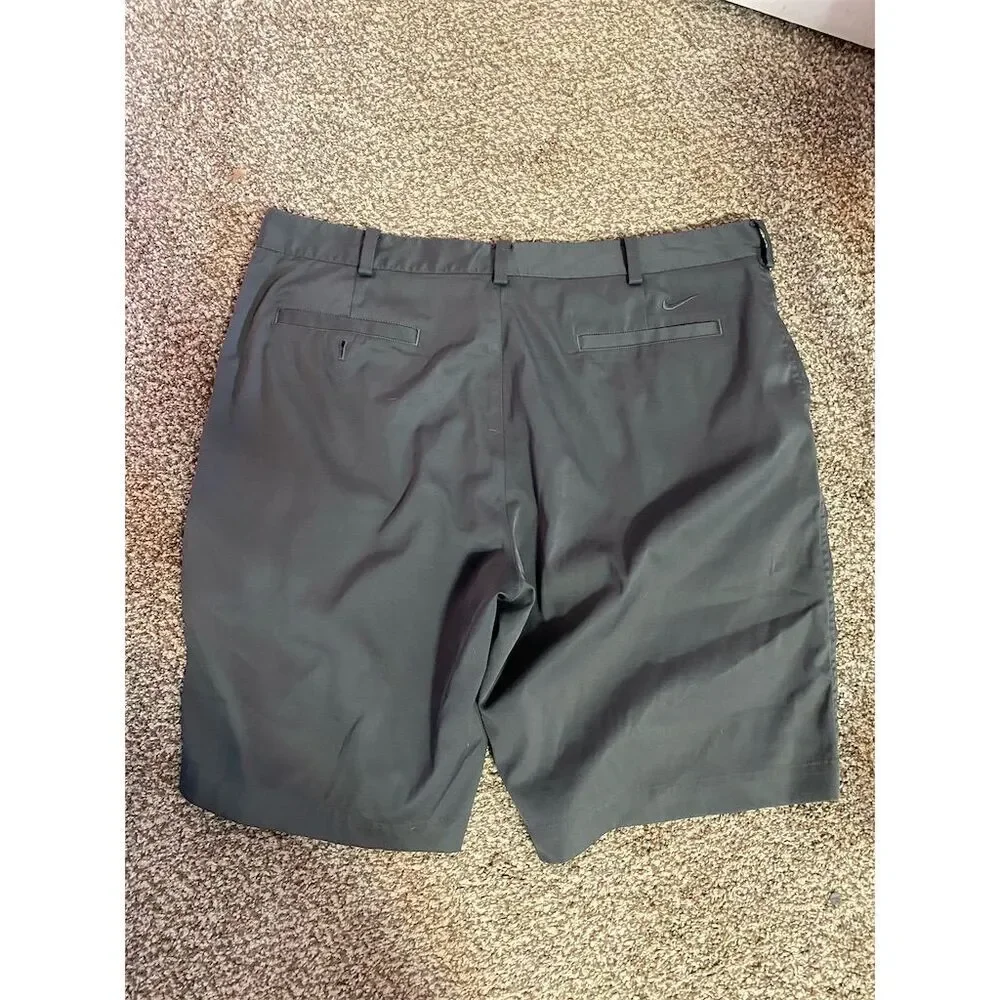 Nike Golf Men's Gray Chino Shorts Size 38 Dri-FIT UV Protection